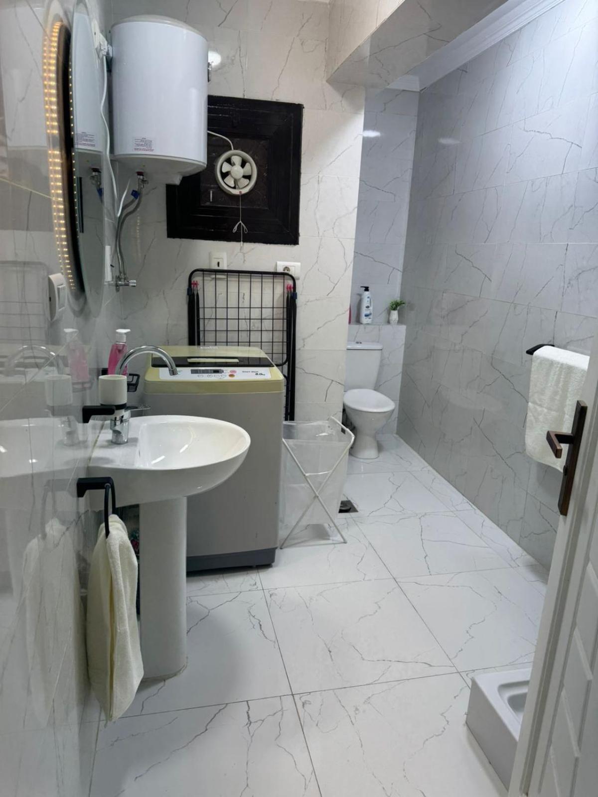 Hamdan Building Apartment *