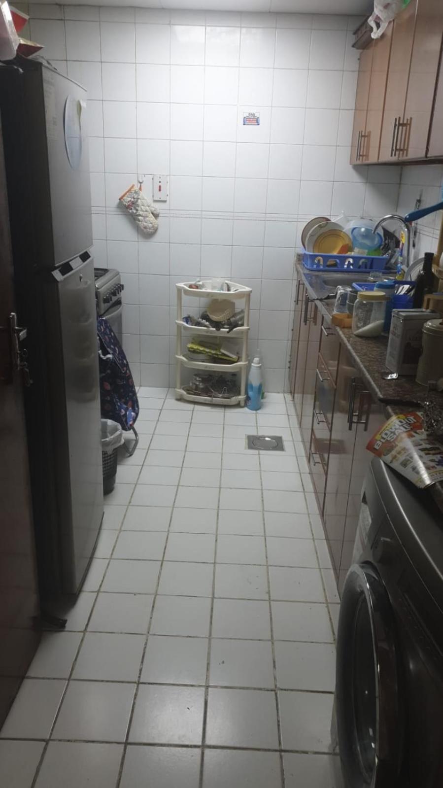 Hamdan Building Apartment Abu Dhabi